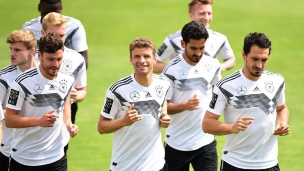 استطلاع رأي يصدم ألمانيا قبل انطلاق المونديال