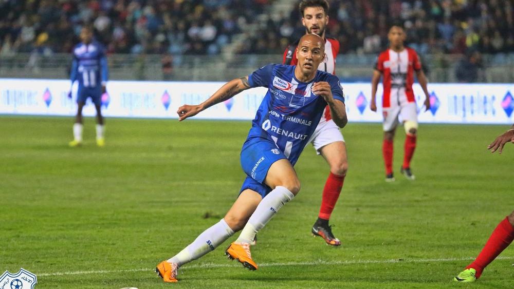 اتّحاد طنجة يفْسخ عقْد اللاعب البرازيلِي "هوغو ألمييدا"