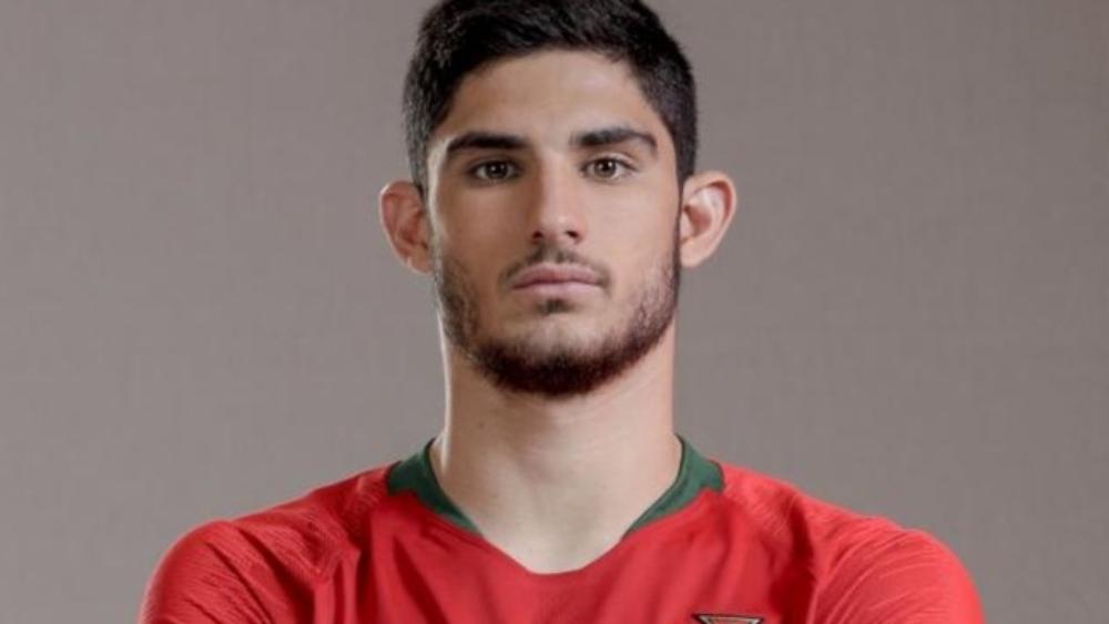 نجم البرتغال: "إسبانيا ليست الوحيد الأقوى في مجموعتنا.. والتعادل سيُفيدنا معاً"