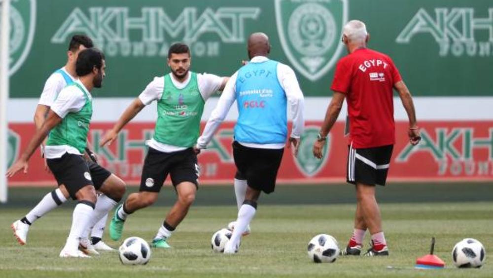 منتخبا مصر والسعودية يجذبان الأنظار في روسيا