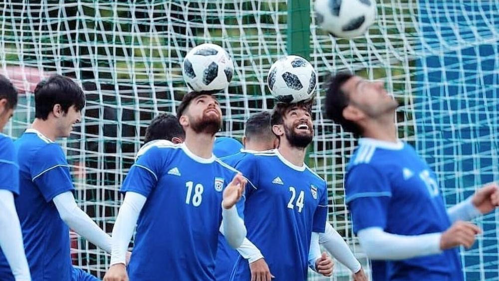 إيران تستعيد ثلاثة لاعبين قبل مواجهة الأسود