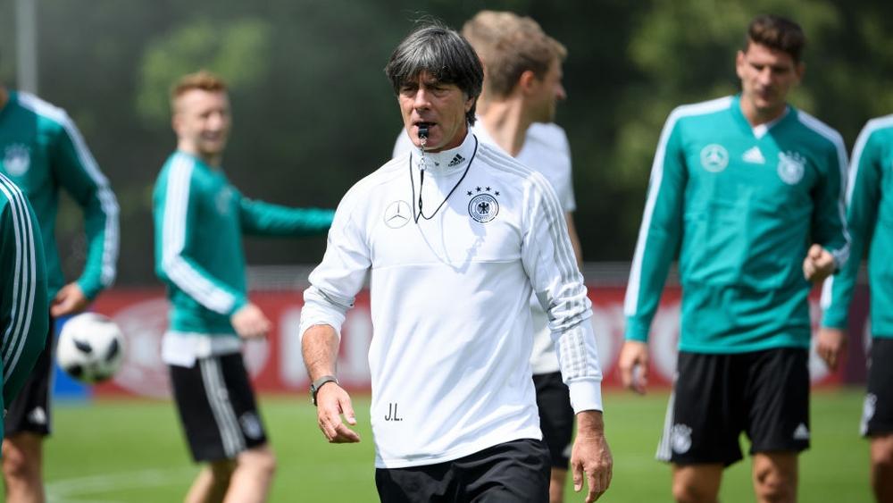 علماء يتوقعون سيناريو حزين لألمانيا في المونديال