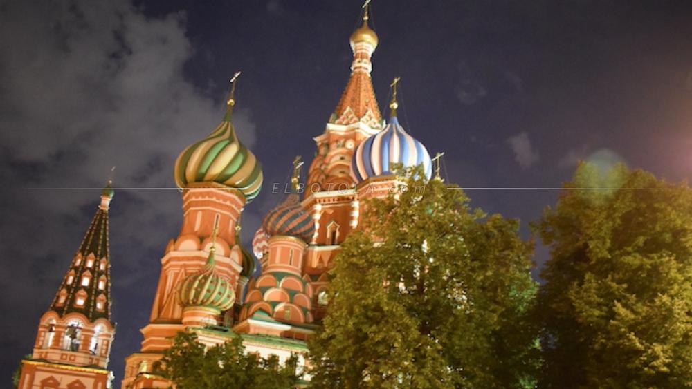 خاص بالصور | غلق “الساحة الحمراء” يثير غضب الجمهور الأجنبي