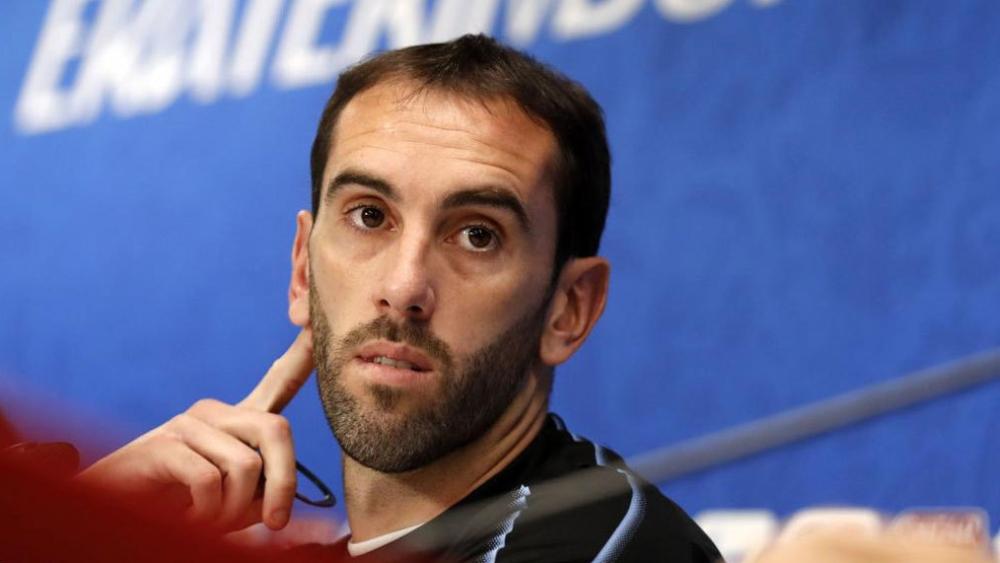 جودين يكشف رأيه في تدخل راموس على صلاح