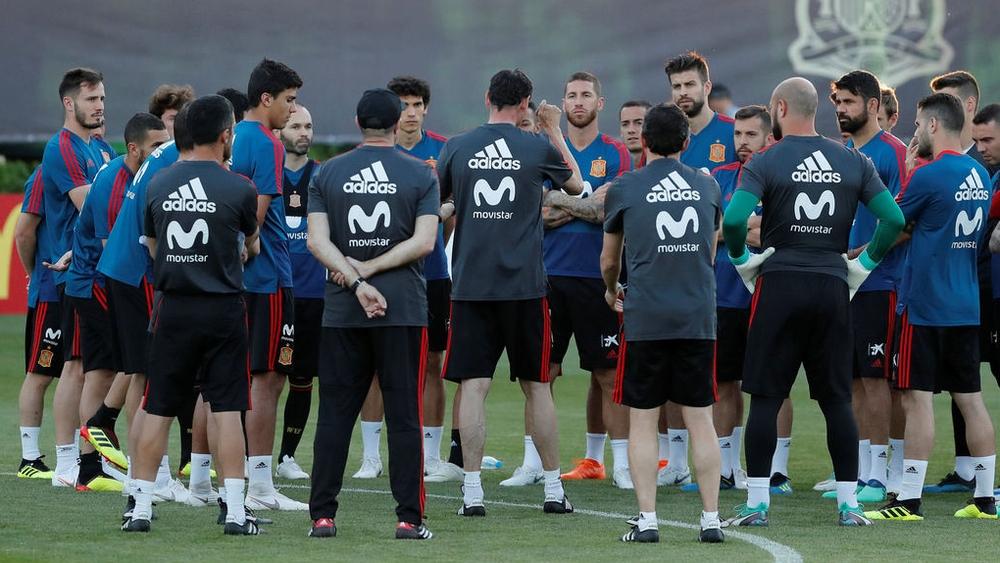 إسبانيا "المهزوزة" تبدأ مشوارها بمواجهة البرتغال