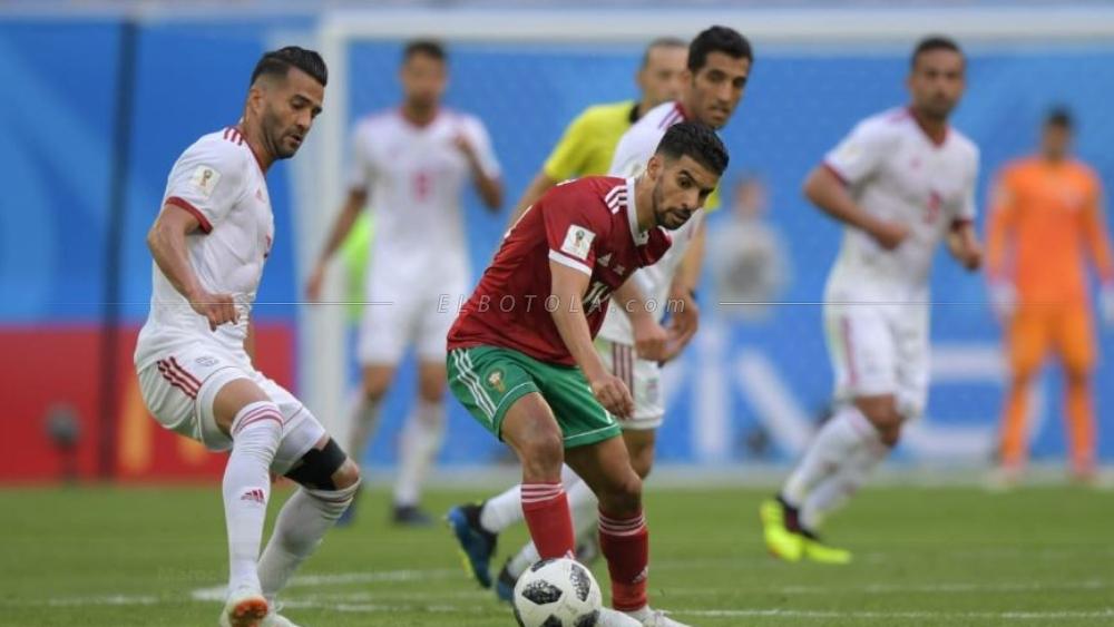 "الفيفا" تستدعي أساطير الكرة المغربية لحضور مباريات الأسود في المونديال