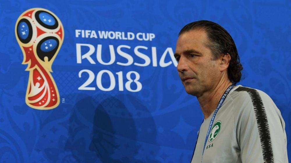 مدرب السعودية غير نادم على شيء في المونديال