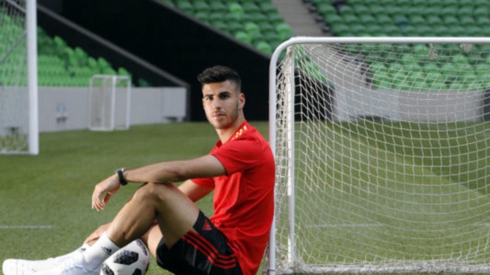 ليفربول يحضّر 180 مليون يورو للانقضاض على أسينسيو