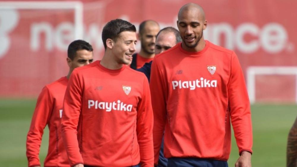 لاعب إشبيلية يخضع للفحوصات قبل انتقاله لبرشلونة