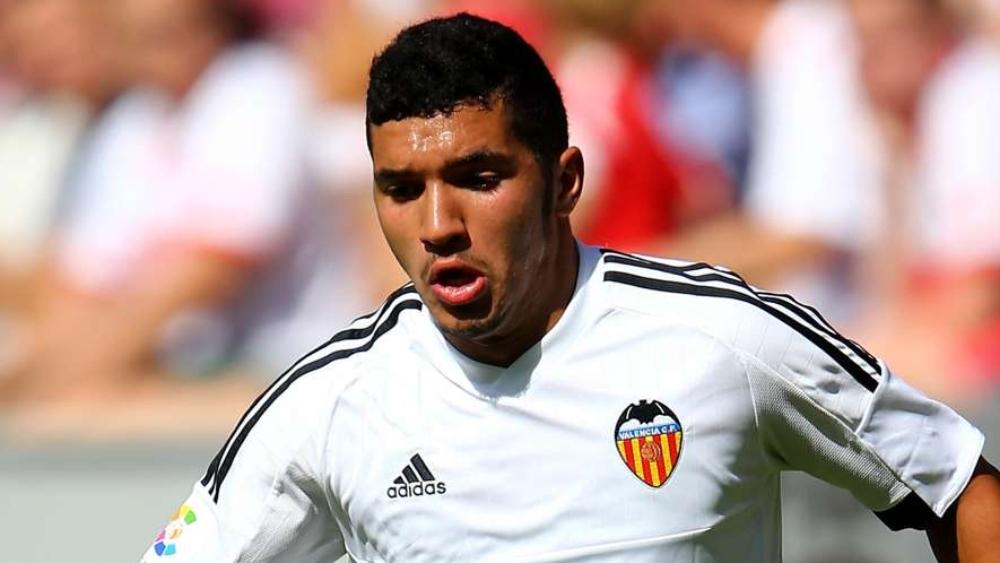 رسميا: أندرلخت يتعاقد مع لاعب مغربي الأصل