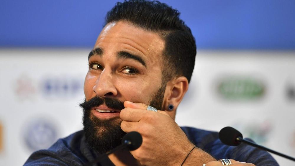 عادل رامي يلعب دورًا جديدًا في منتخب فرنسا