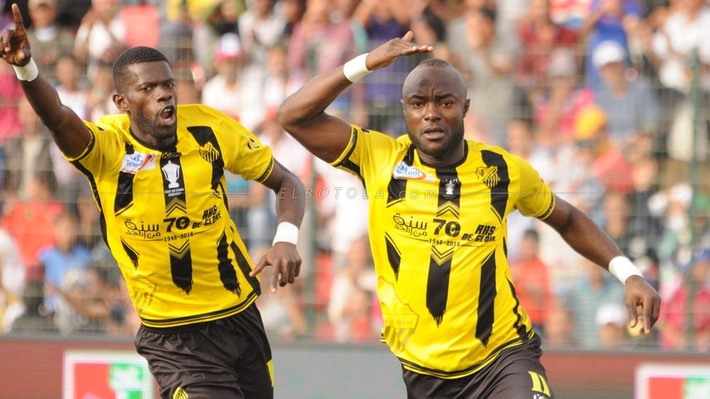 رسميا: مهاجم المغرب الفاسي ينتقل لهذا الفريق بالبطولة الاحترافية