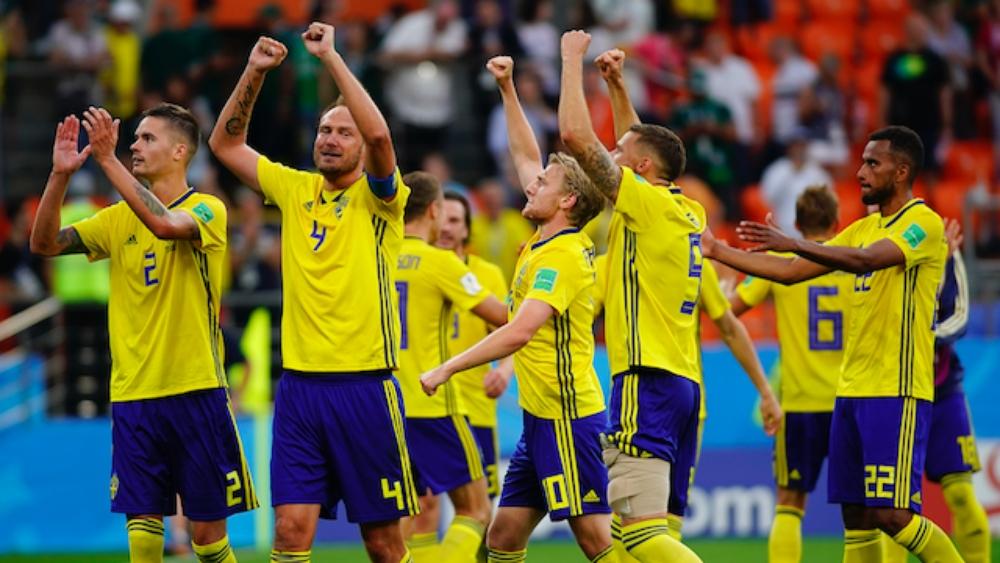 رسميًا | فيفا يفرض عقوبات على السويد بسبب علامة تجارية دخيلة!