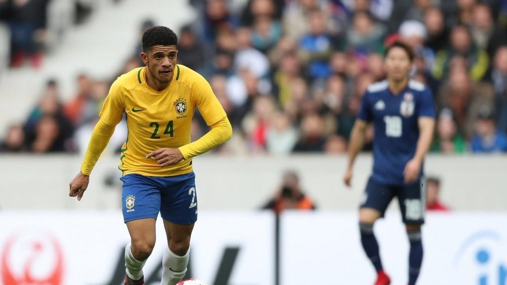 اختطاف والدة نجم البرازيل.. والشرطة تتدخل