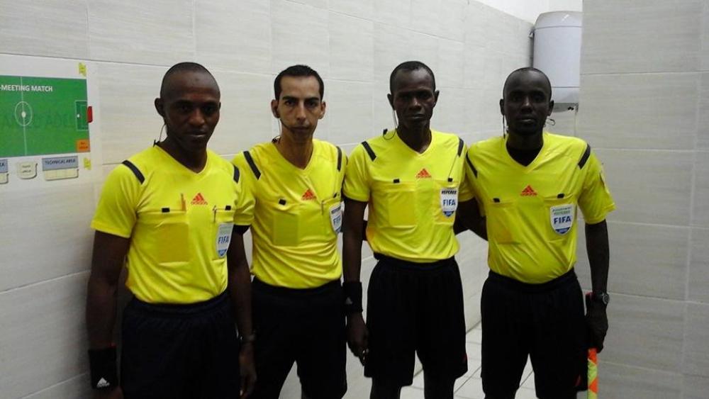 "صافرة موريتانية" تقود مباراة الدفاع الجديدي و سطيف الجزائري