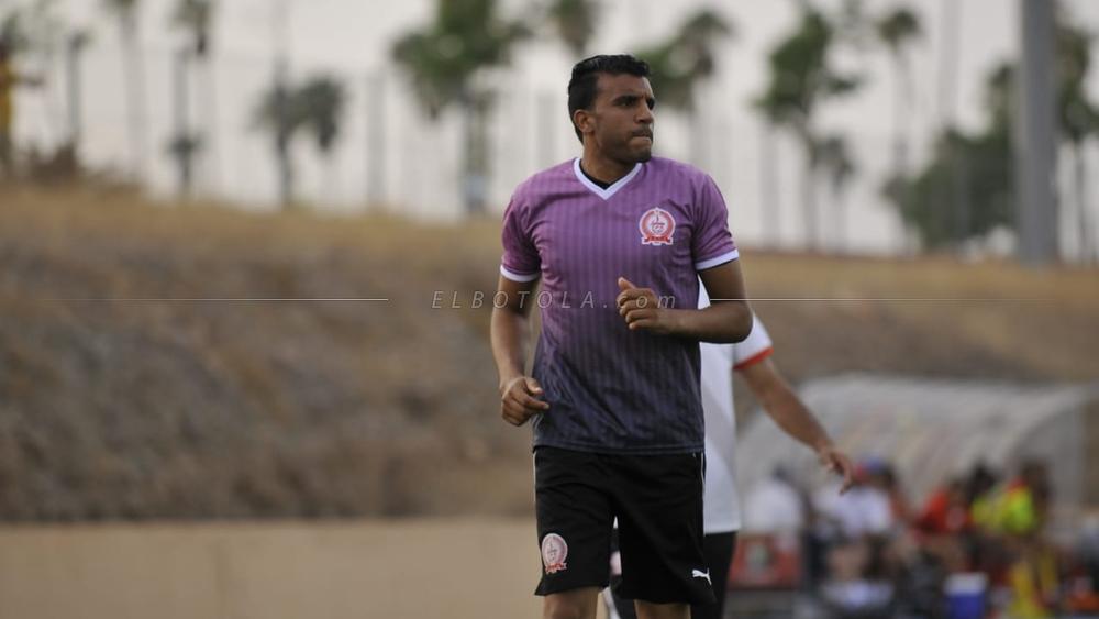 الكوكب المراكشي يجدد ثقته في الحارس أوزوكا