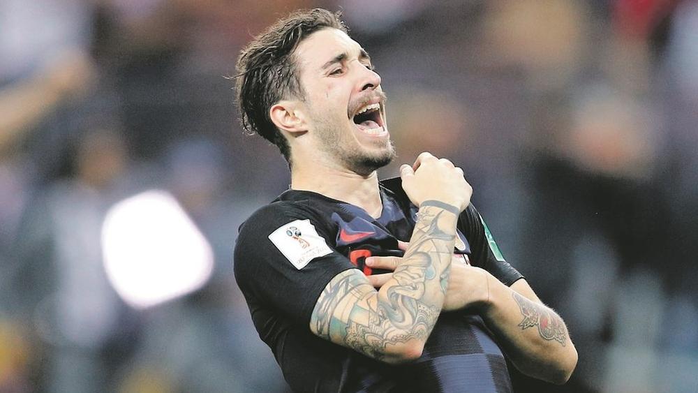 ظهير أتليتيكو مدريد على مشارف إنتر ميلان