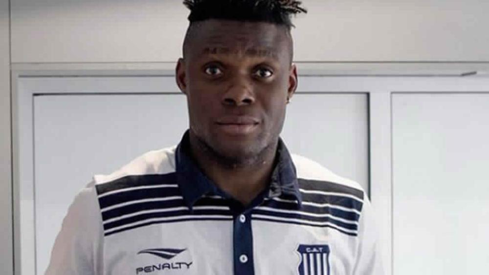 رسميًا | الإسماعيلي يُعوض كالديرون بمهاجم نيجيري عملاق!