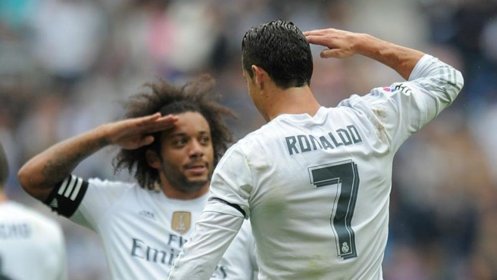 رونالدو يُصرّ على قدوم "صديقه" إلى يوفنتوس