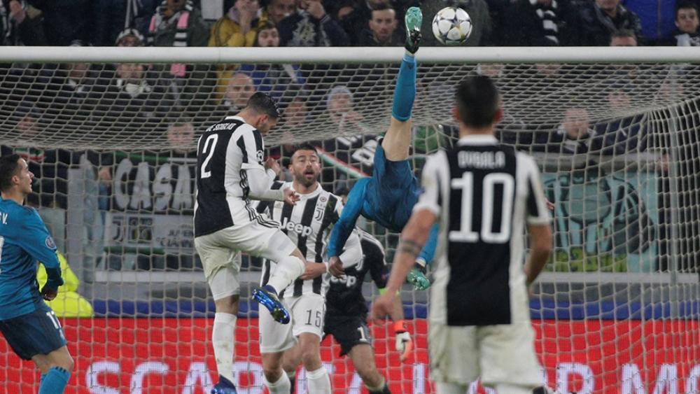 "يويفا" ترشح هدف رونالدو لجائزة أفضل هدف للموسم