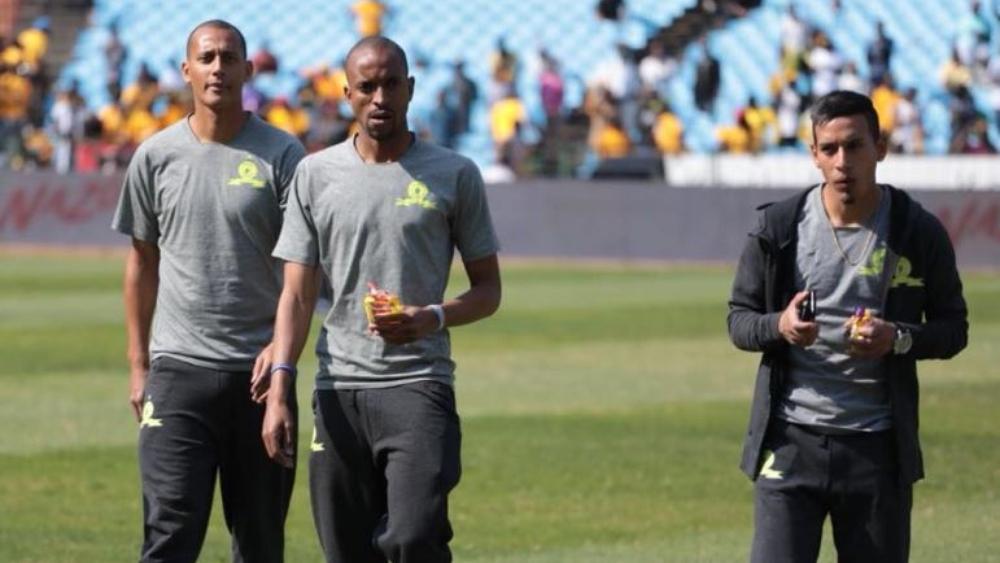 "صان داونز" يحط الرحال في البيضاء و يستأنف استعداداته لمواجهة الوداد