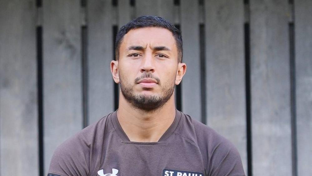 بوحدوز يَشربُ من كأس الإهْمال والتَّهميش: "لا أَحَد يتحدَّث إليّ"