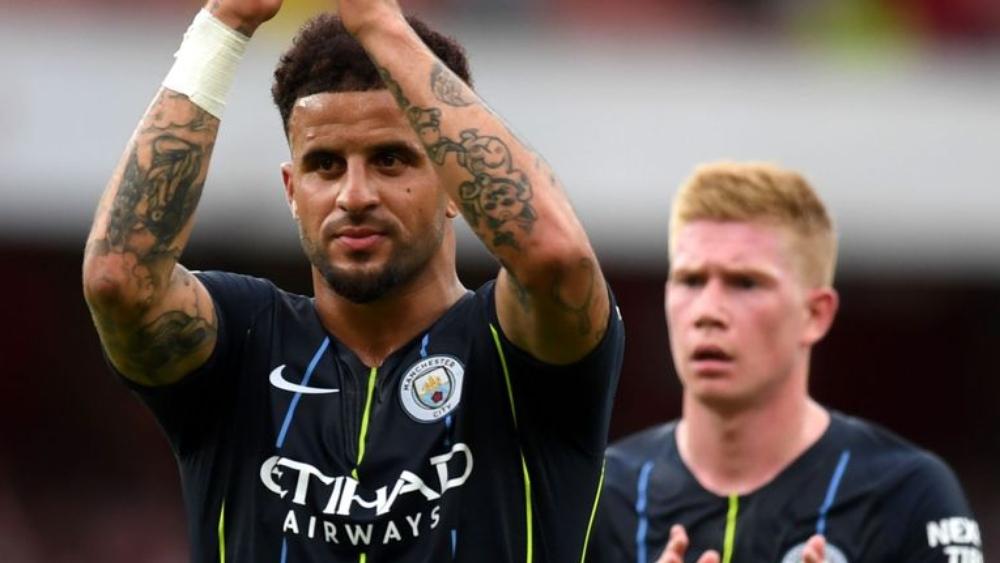 ووكر لا يخشى على السيتي من غياب دي بروين