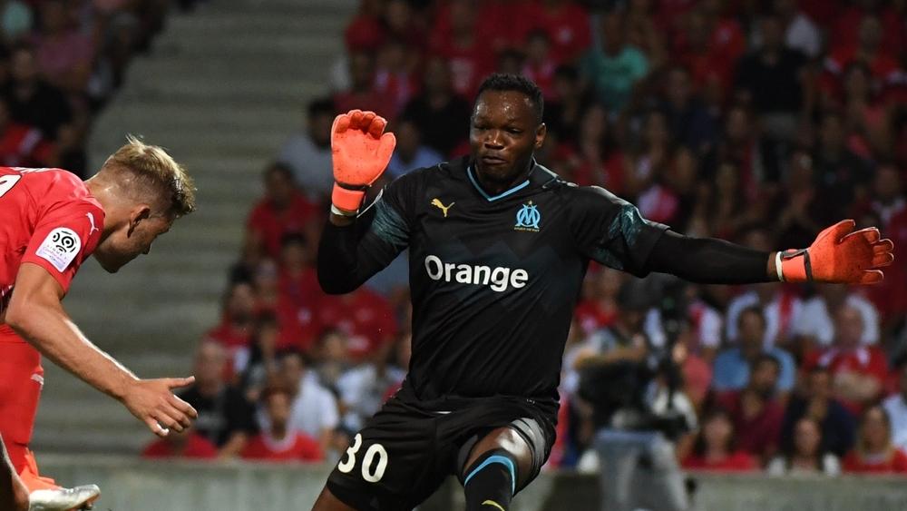 رسميا: الإصابة تبعد مانداندا عن مرسيليا من 3 إلى 4 أسابيع