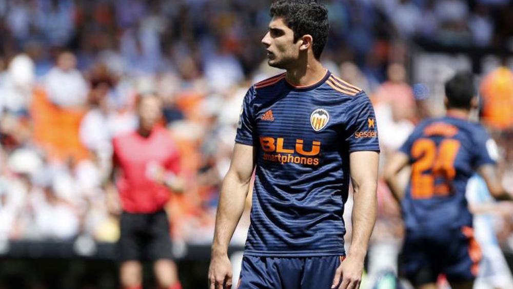 فالنسيا: نواجه صعوبات مع باريس سان جيرمان