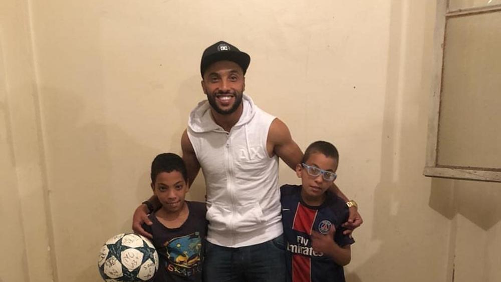 الراقي يفِي بوعده و يزور "الطفل" الرجاوي عبد الصمد