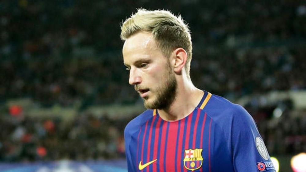 غارة باريسية بـ "90 مليون يورو" من أجل نجم برشلونة