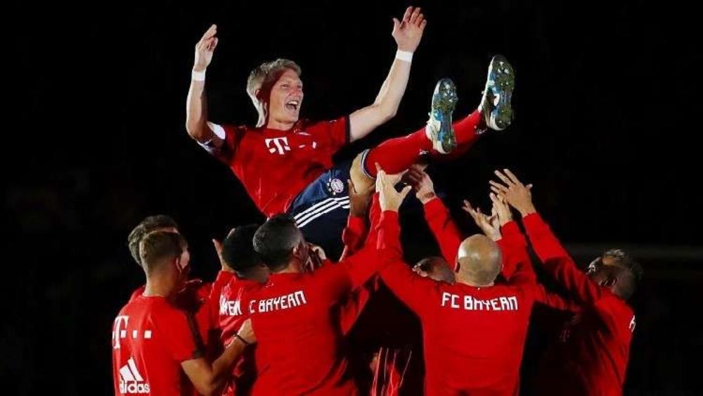 البايرن يكتسح شيكاغو في وداع شفاينشتايجر