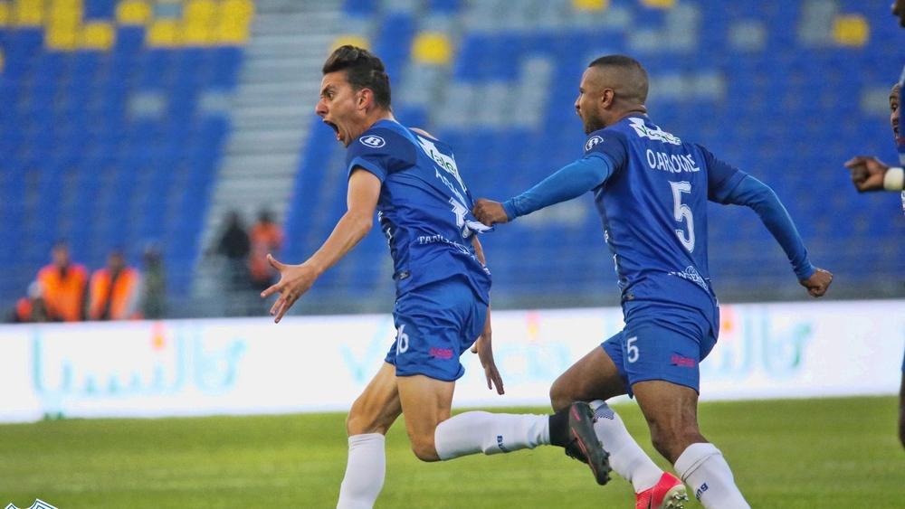 لاعبيْن من اتحاد طنجة رفقة المنتخب الوطني الرديف