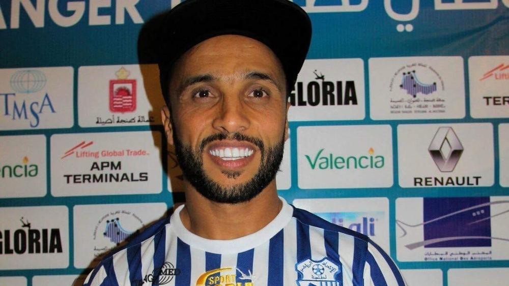 رسمياً: عصام الراقي ينتقل لفريق اتحاد طنجة