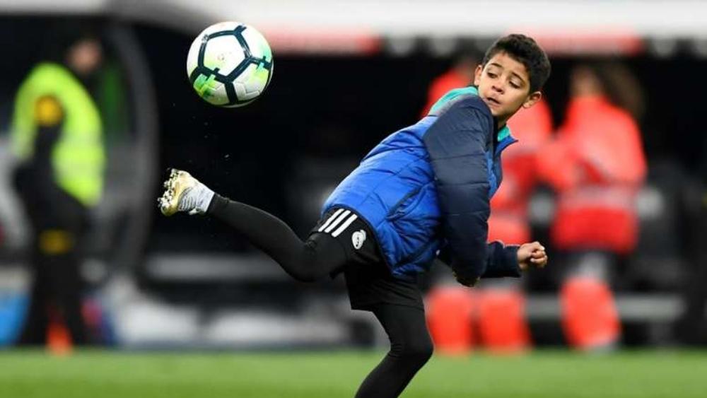 "سوبر هاتريك" لنجل رونالدو في بدايته مع يوفنتوس