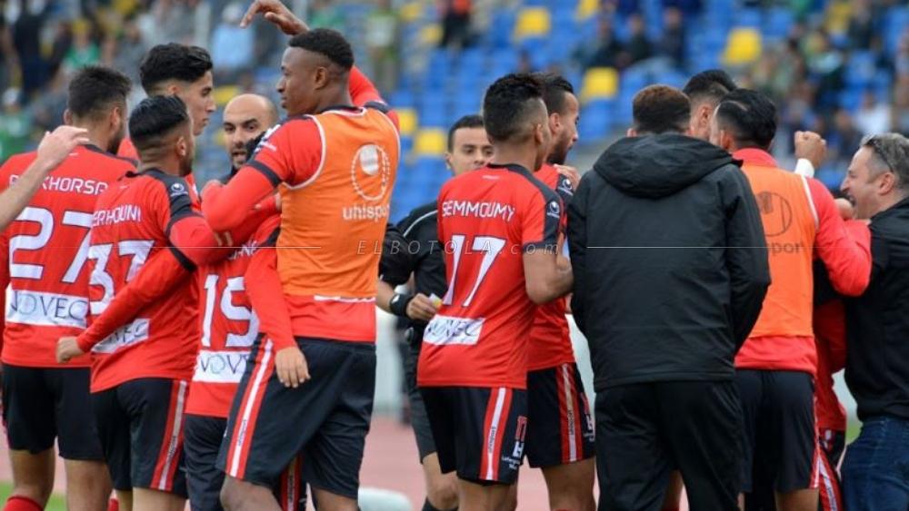 وليد الركراكي يكشف عن تشكيلته الرسمية في مواجهة الجمعية السلاوية