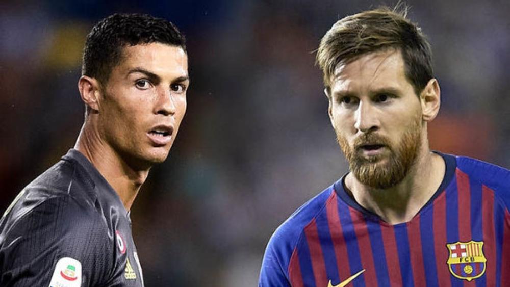 رونالدينيو: "ميسي الأفضل بالتاريخ بلا شك، ولا تهمني شمولية رونالدو"