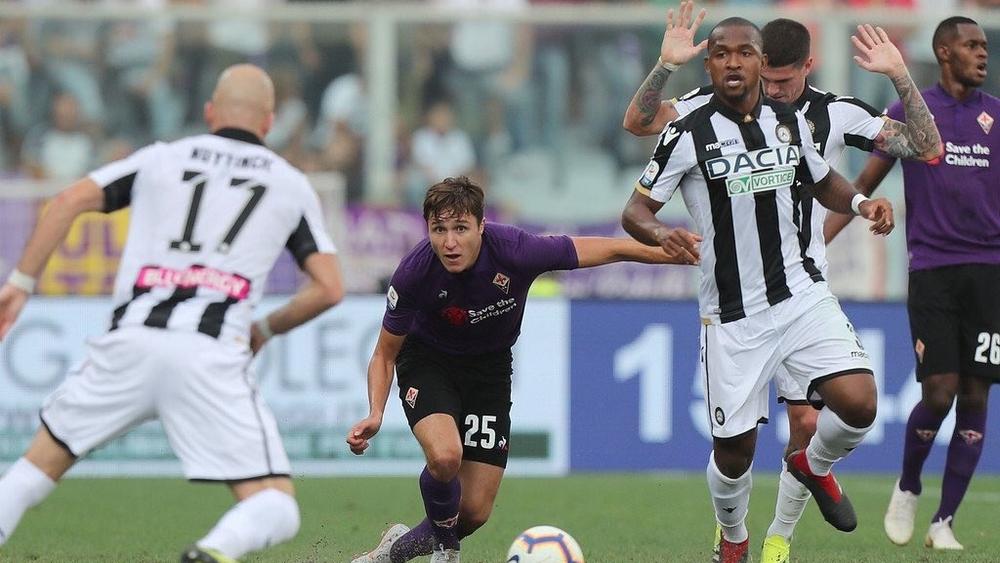 فيورنتينا يهزم أودينيزي ويقفز لوصافة الكالتشيو