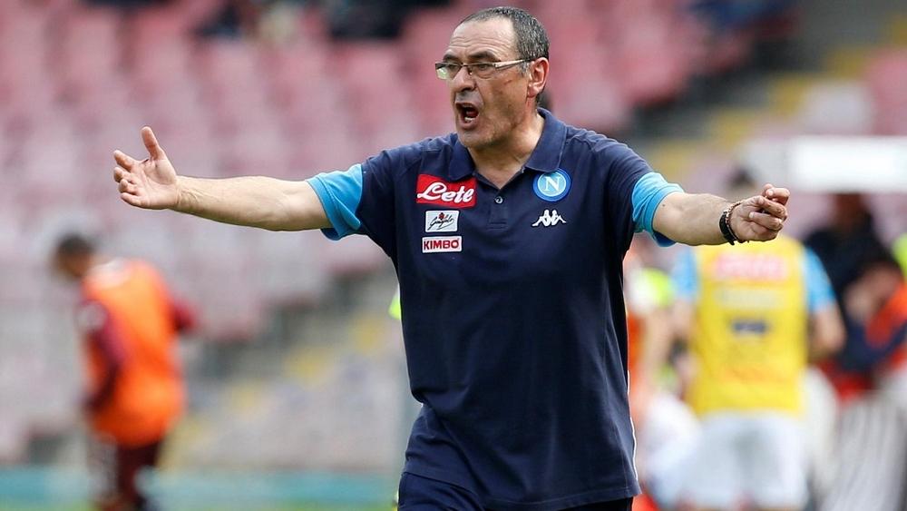 ساري اكتشف إقالته من تدريب نابولي عبر شاشة التلفزيون