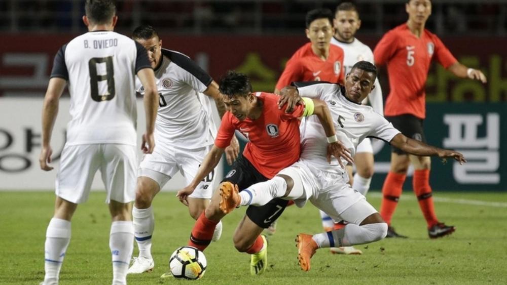 كوريا الجنوبية تهزم كوستاريكا تحت قيادة بينتو