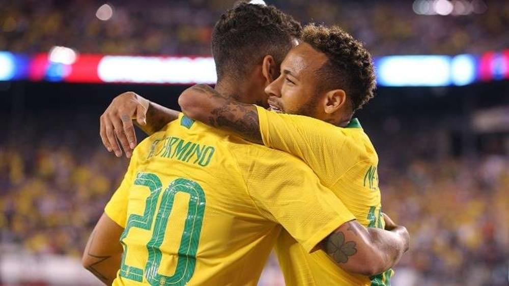 فيرمينو ونيمار يقودان البرازيل لانتصار ودي على أمريكا