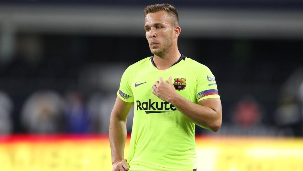 ميلو: إشادة ميسي "شرف ومسؤولية"