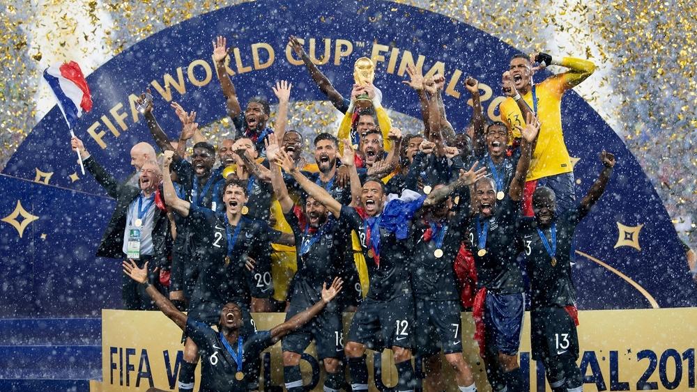 "ستاد دو فرانس" يستقبل أبطال العالم ضد هولندا