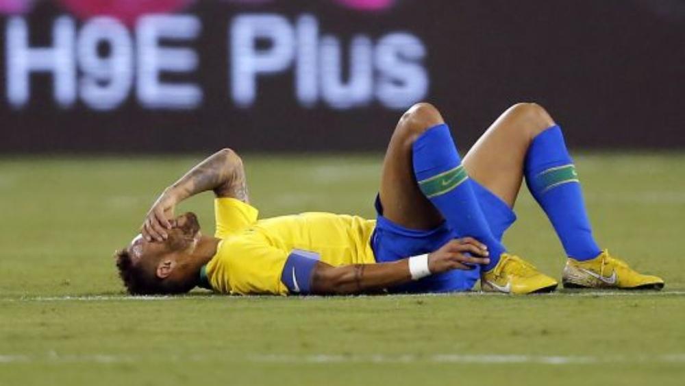 نيمار يرد السخرية لمدافع المنتخب الأمريكي