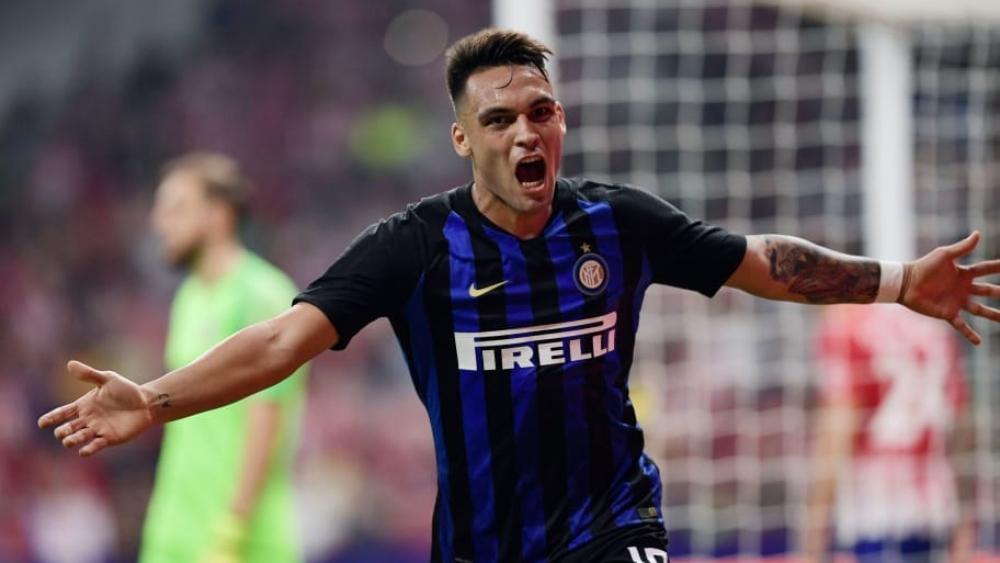 الإنتر يؤكد إصابة مهاجمه الأرجنتيني لاوتارو