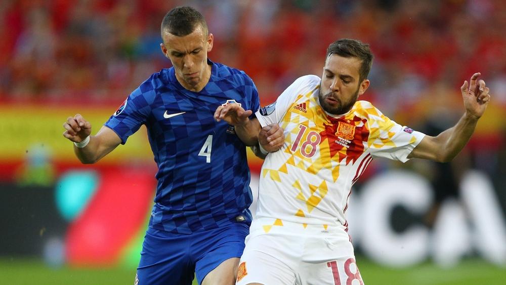 التشكيلة الرسمية لقمة إسبانيا أمام كرواتيا