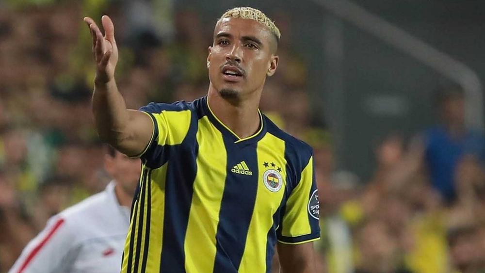 درار خارج قائمة فنربخشه مُجدَّداً .. هل يتَّجِه المغربي للدوري الإماراتي؟