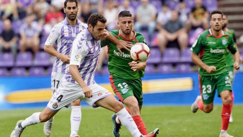 ألافيس يحقق فوزاً قاتلاً أمام بلد الوليد في الليجا