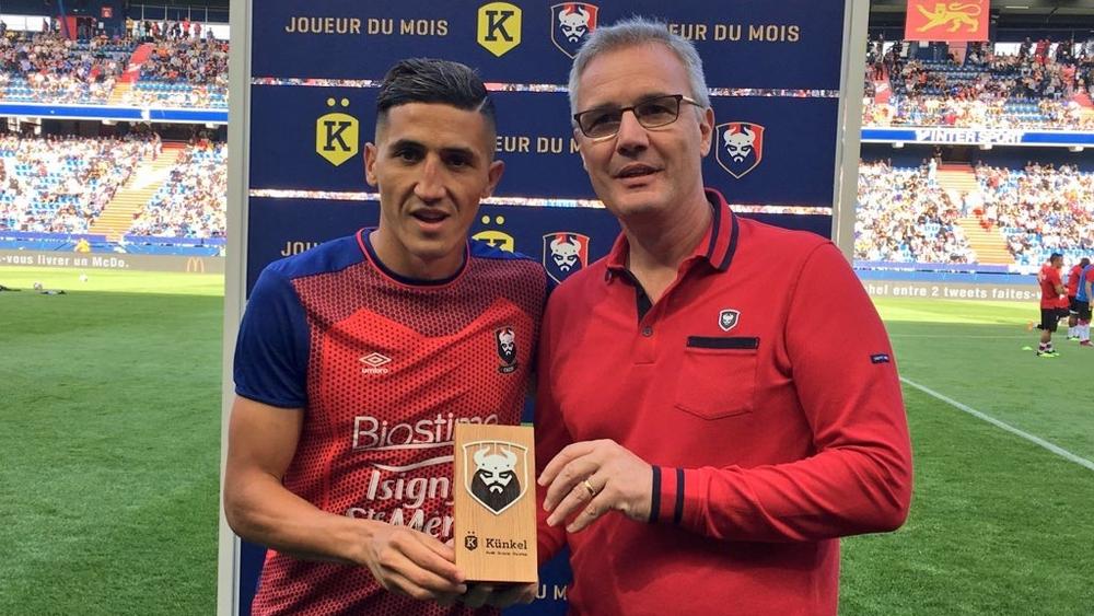 فيصل فجر يفرض ذاته بين نجوم "الليج1"