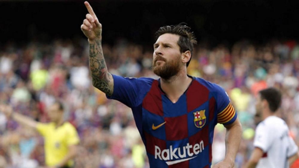 جماهير برشلونة ترفض تصميم القميص الجديد